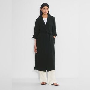 Kahlo Robe in Black